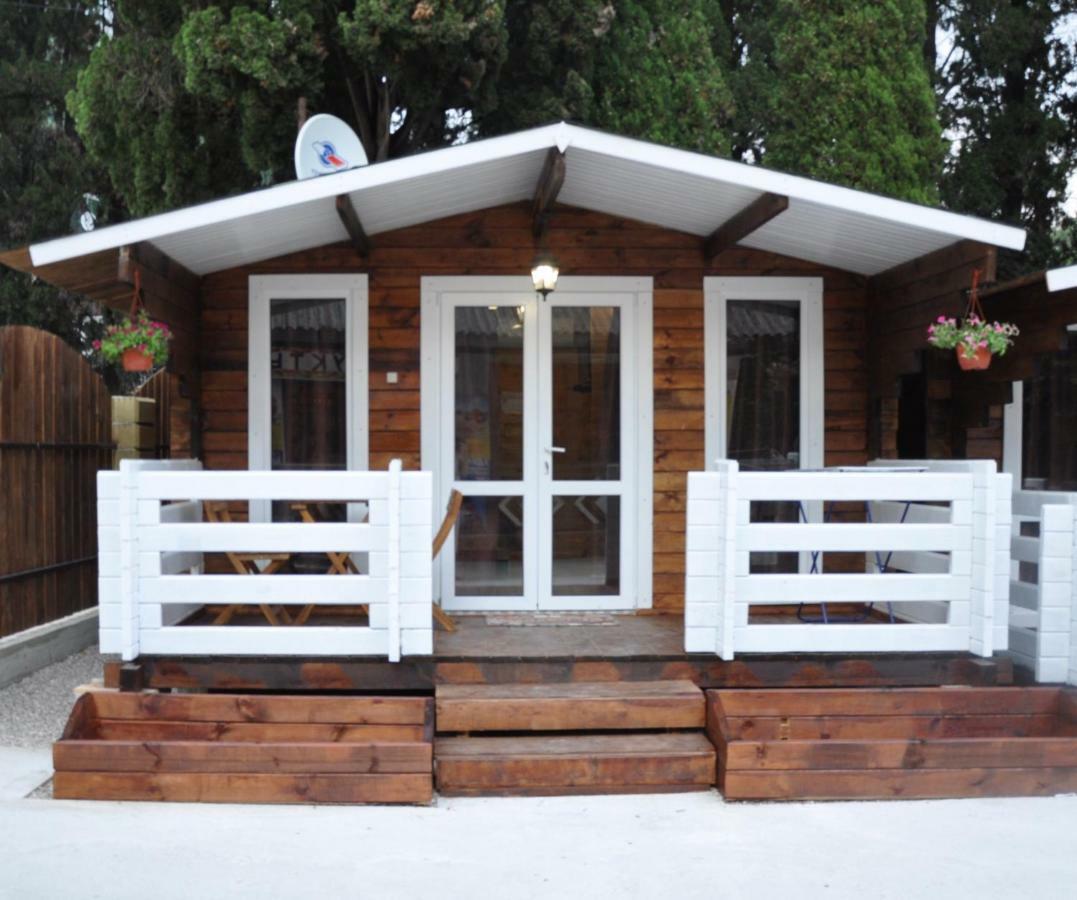 Гостевой Комплекс Парус Hotel New Athos Eksteriør billede